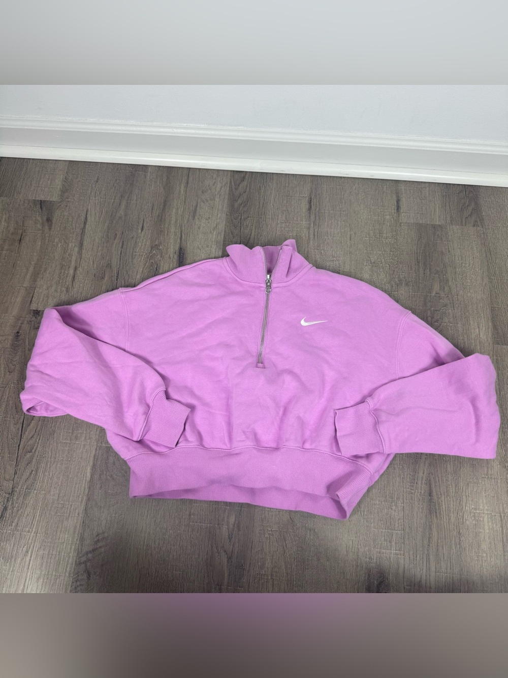 Nike Cropped Sweatshirt Medium Purple 1/4 Zip Fleece Pullover Sweatshirt Swoosh